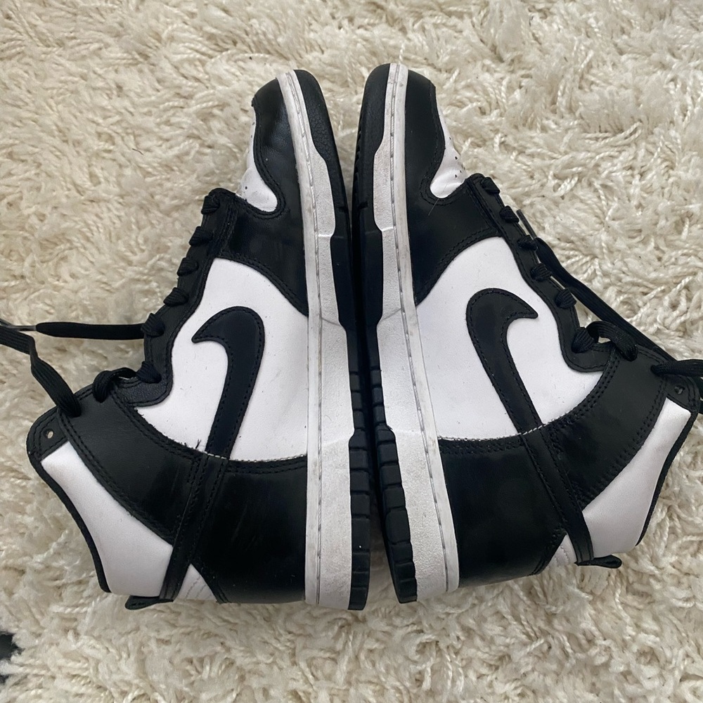 Nike High Top Dunks - Picture 3 of 9